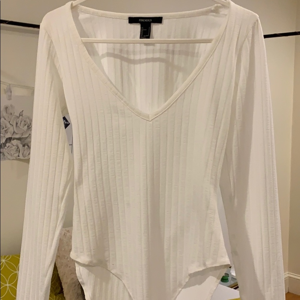 White v neck bodysuit